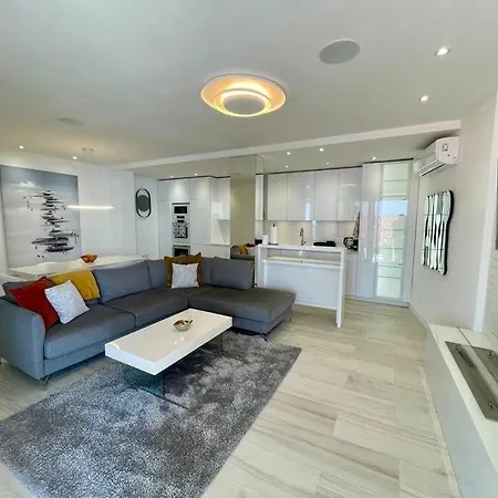 Modern 2bdrm Luxeview4- Seaview * Дубровник