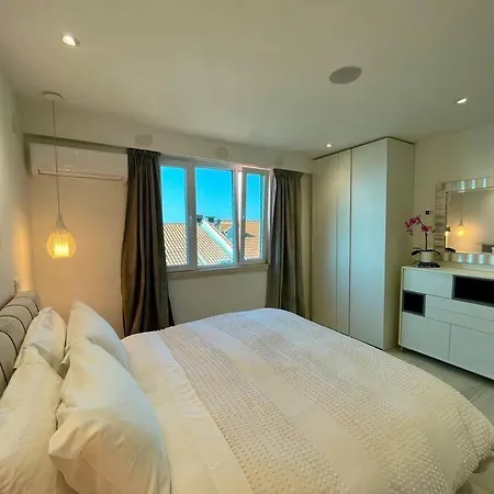 Modern 2bdrm Luxeview4- Seaview *