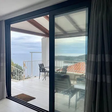 Modern 2bdrm Luxeview4- Seaview *