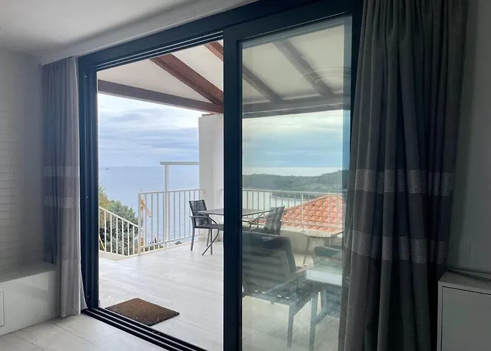 Modern 2bdrm Luxeview4- Seaview *